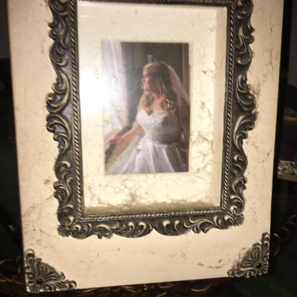 Frame - Picture 5 of 5